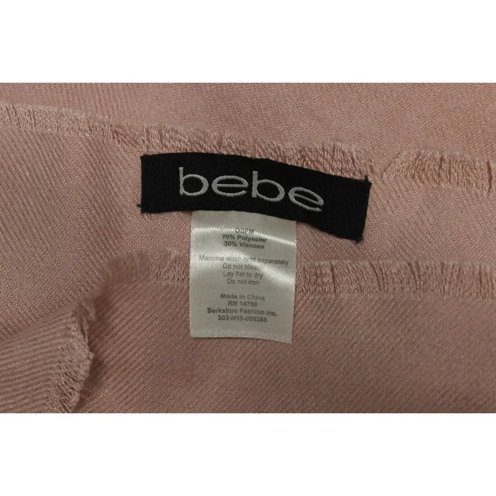 Bebe‎ women's soft pink fringe shawl wrap scarf